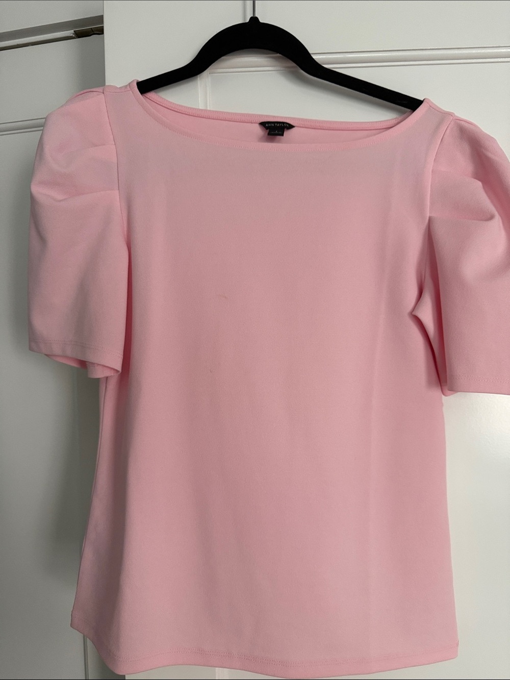 Ann Taylor Light Pink Puff-Sleeve Boatneck Top